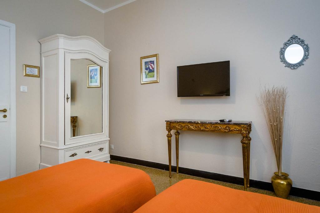 Bed & Breakfast I Portici Di Sottoripa Genova